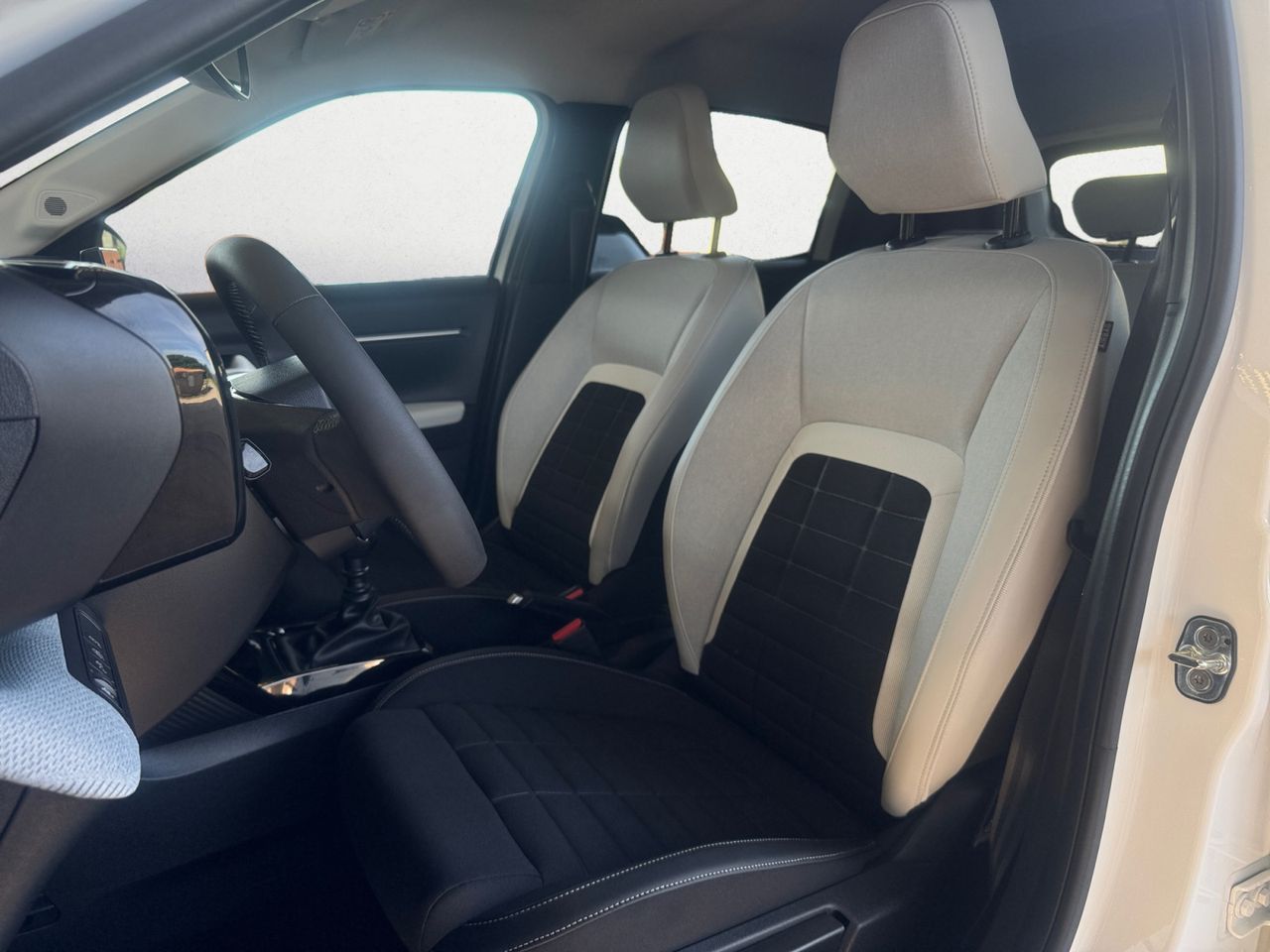 Citroën C3 TURBO 100 S&S 6V MAX - Foto 2