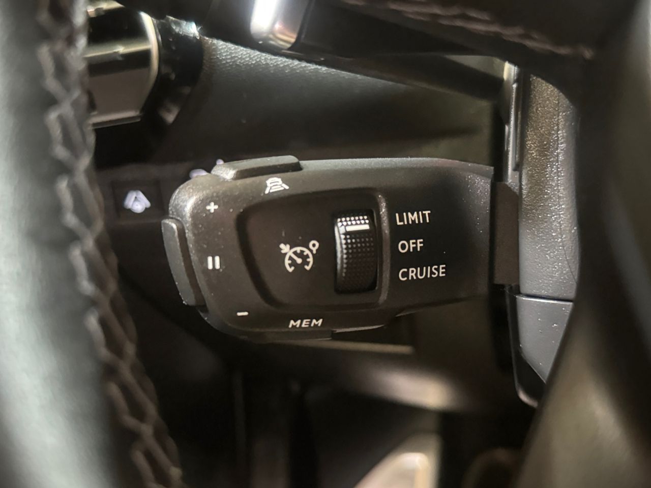 DS DS 7 Crossback E TENSE 225 LIGNE NOIRE - Foto 2