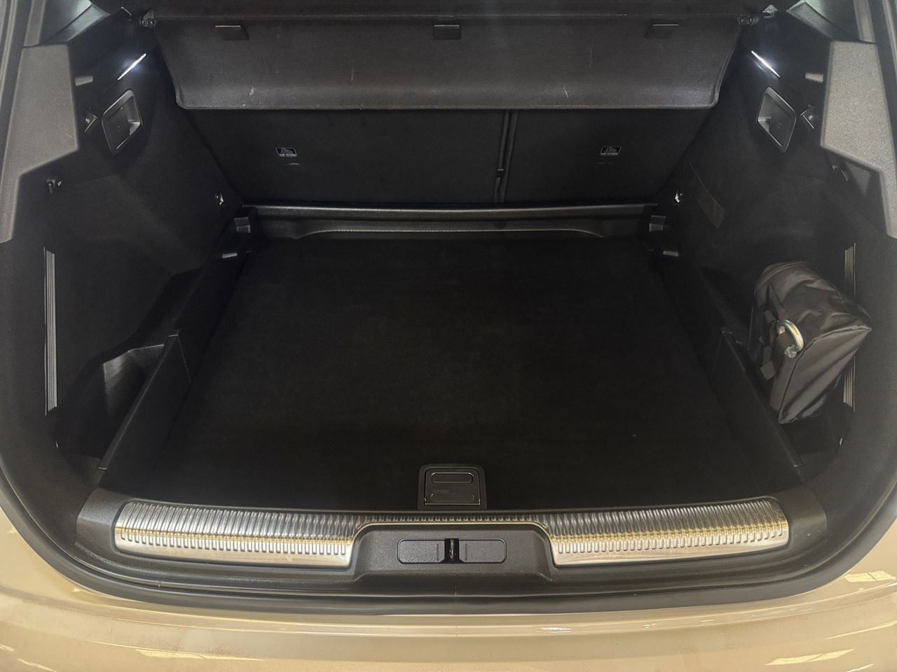 DS DS 7 Crossback E TENSE 225 LIGNE NOIRE - Foto 2