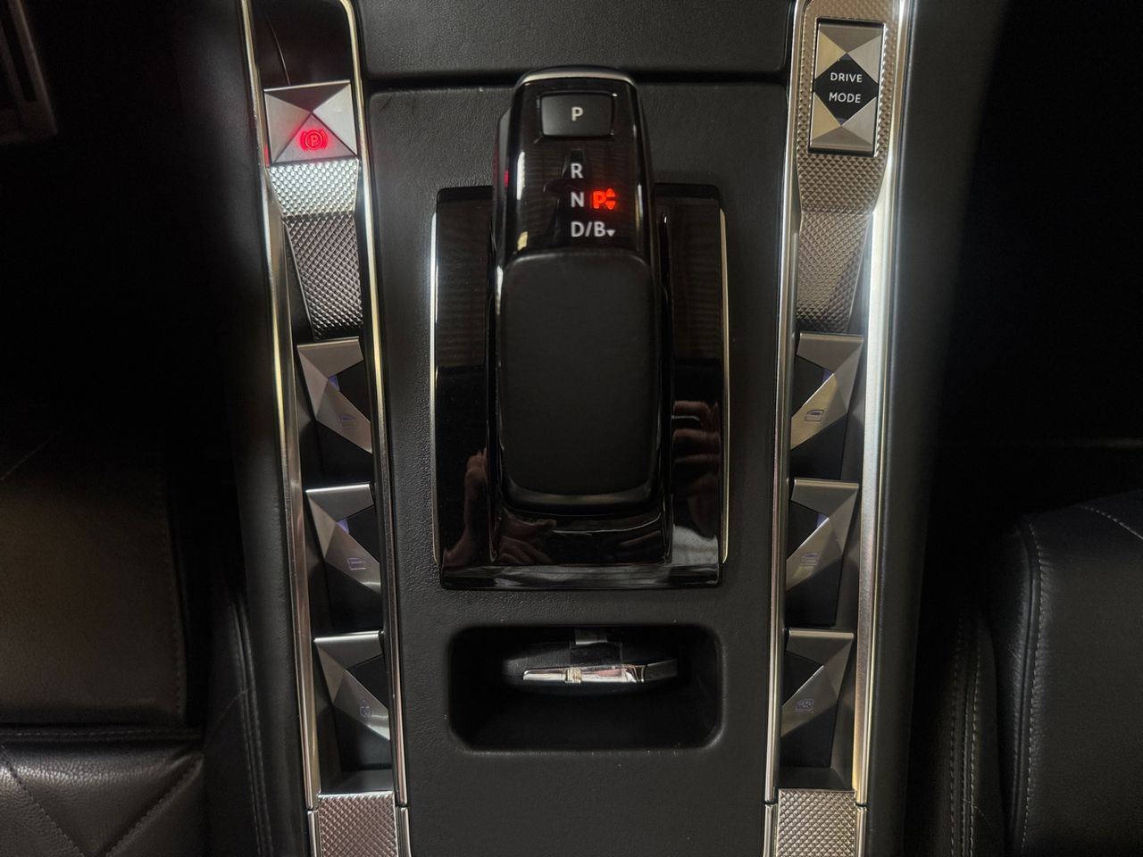 DS DS 7 Crossback E TENSE 225 LIGNE NOIRE - Foto 2