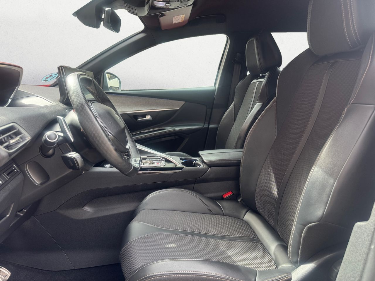 Peugeot 5008 GT BLUE HDI130 CV EAT8 - Foto 2