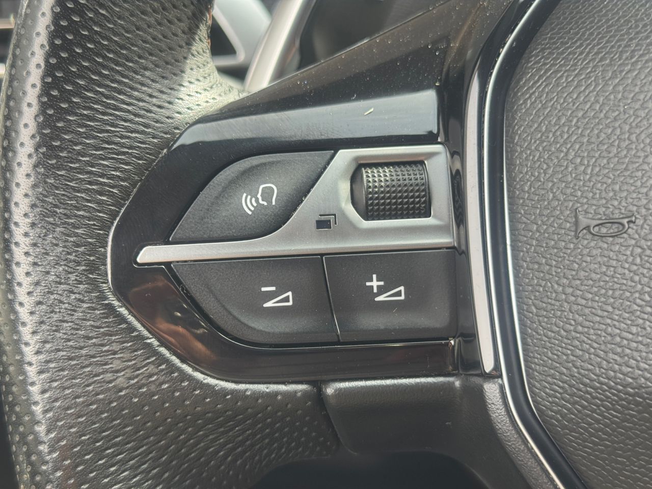 Peugeot 5008 GT BLUE HDI130 CV EAT8 - Foto 2