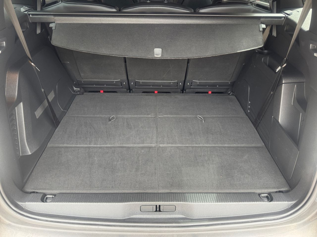 Peugeot 5008 GT BLUE HDI130 CV EAT8 - Foto 2