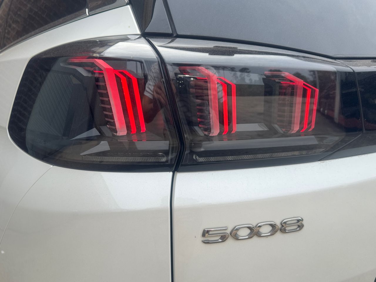 Peugeot 5008 GT BLUE HDI130 CV EAT8 - Foto 2