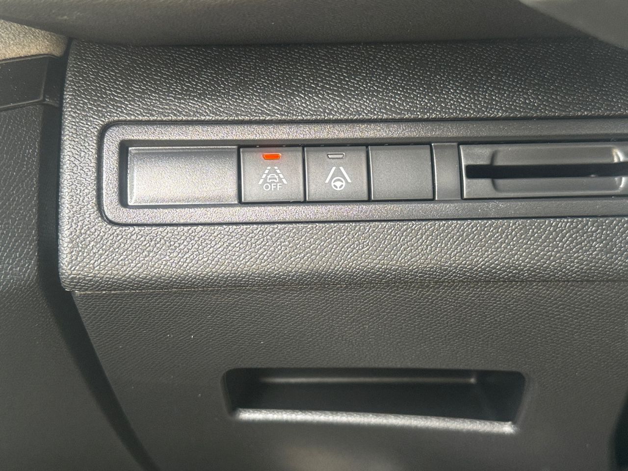 Peugeot 5008 GT BLUE HDI130 CV EAT8 - Foto 2