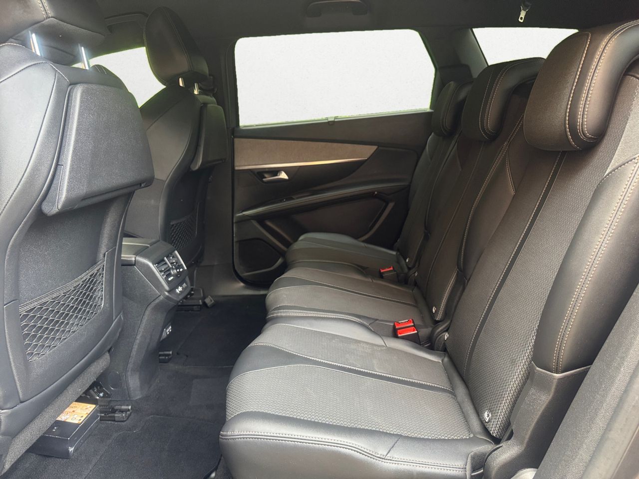 Peugeot 5008 GT BLUE HDI 130 CV EAT8 - Foto 2