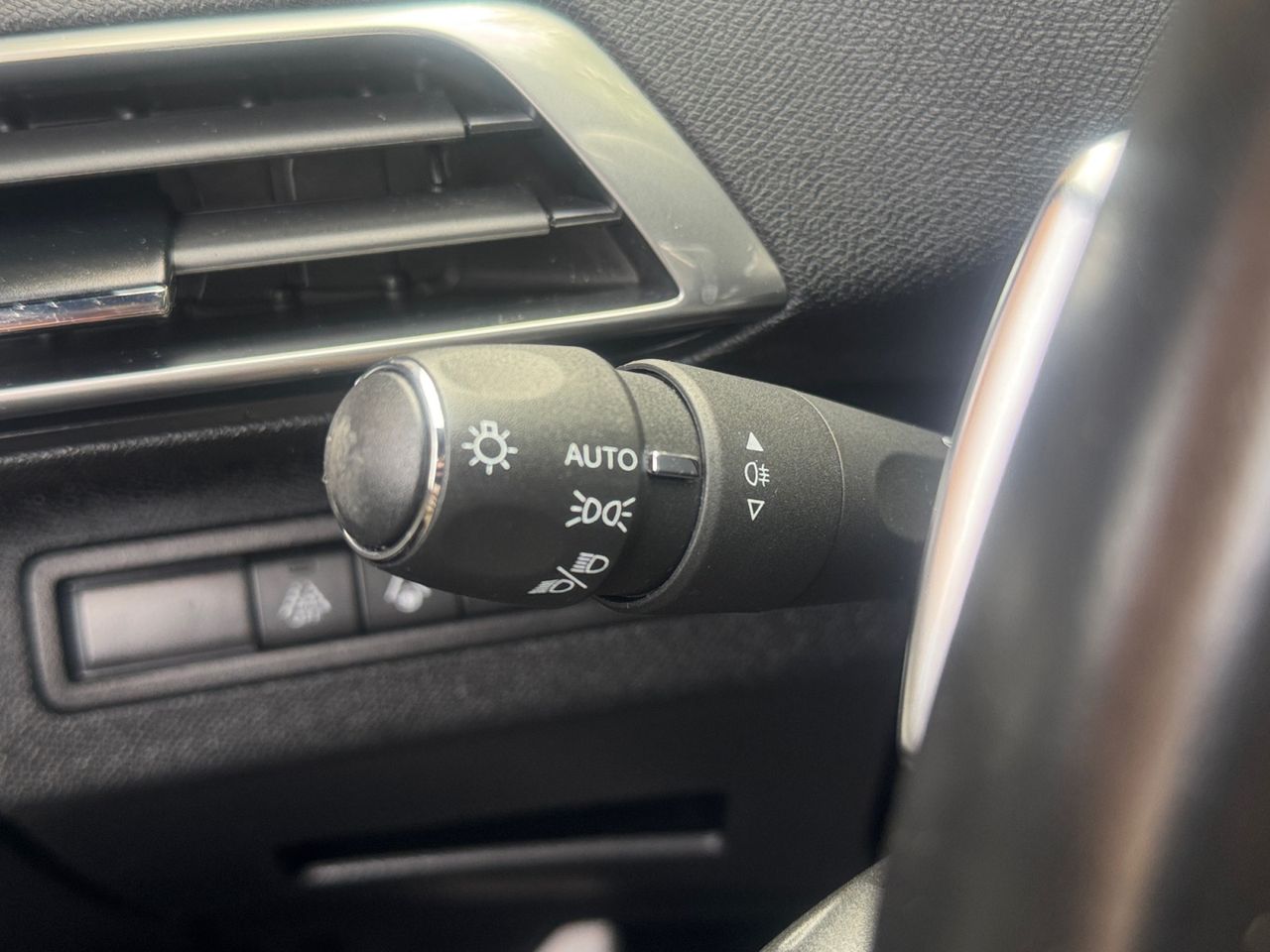 Peugeot 5008 GT BLUE HDI 130 CV EAT8 - Foto 2