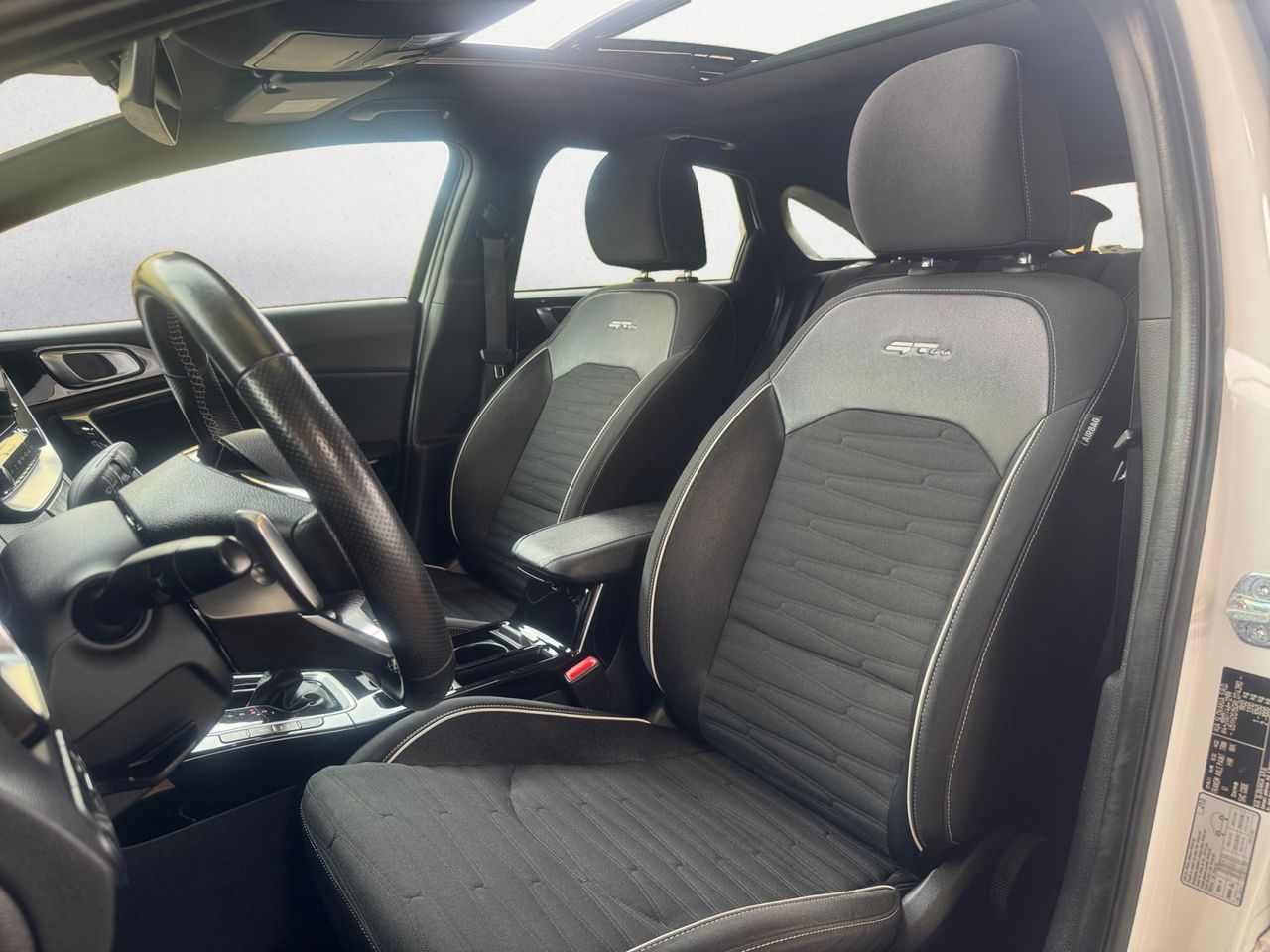 Kia ProCeed 1.5 MHEV 160 CV GT LINE - Foto 2