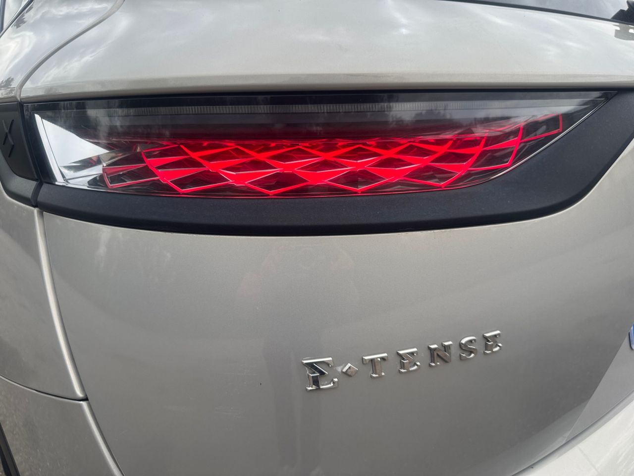 DS DS 7 Crossback E TENSE 225 LIGNE NOIRE - Foto 2