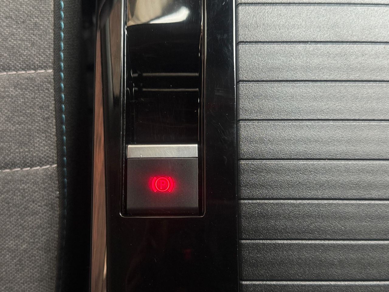 Citroën C4 BLUE HDI 130 CV EAT8 FEEL PACK - Foto 2