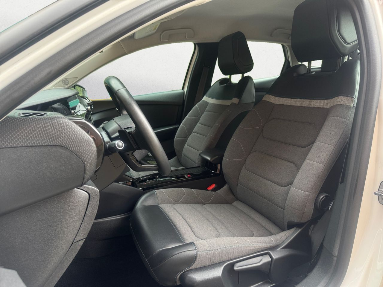 Citroën C4 BLUE HDI 130 CV EAT8 FEEL PACK - Foto 2