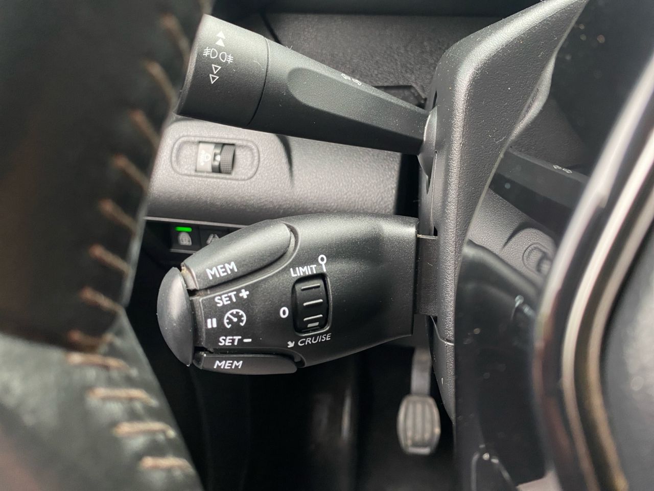 Peugeot Rifter ALLURE PACK BLUE HDI 130 CV - Foto 2