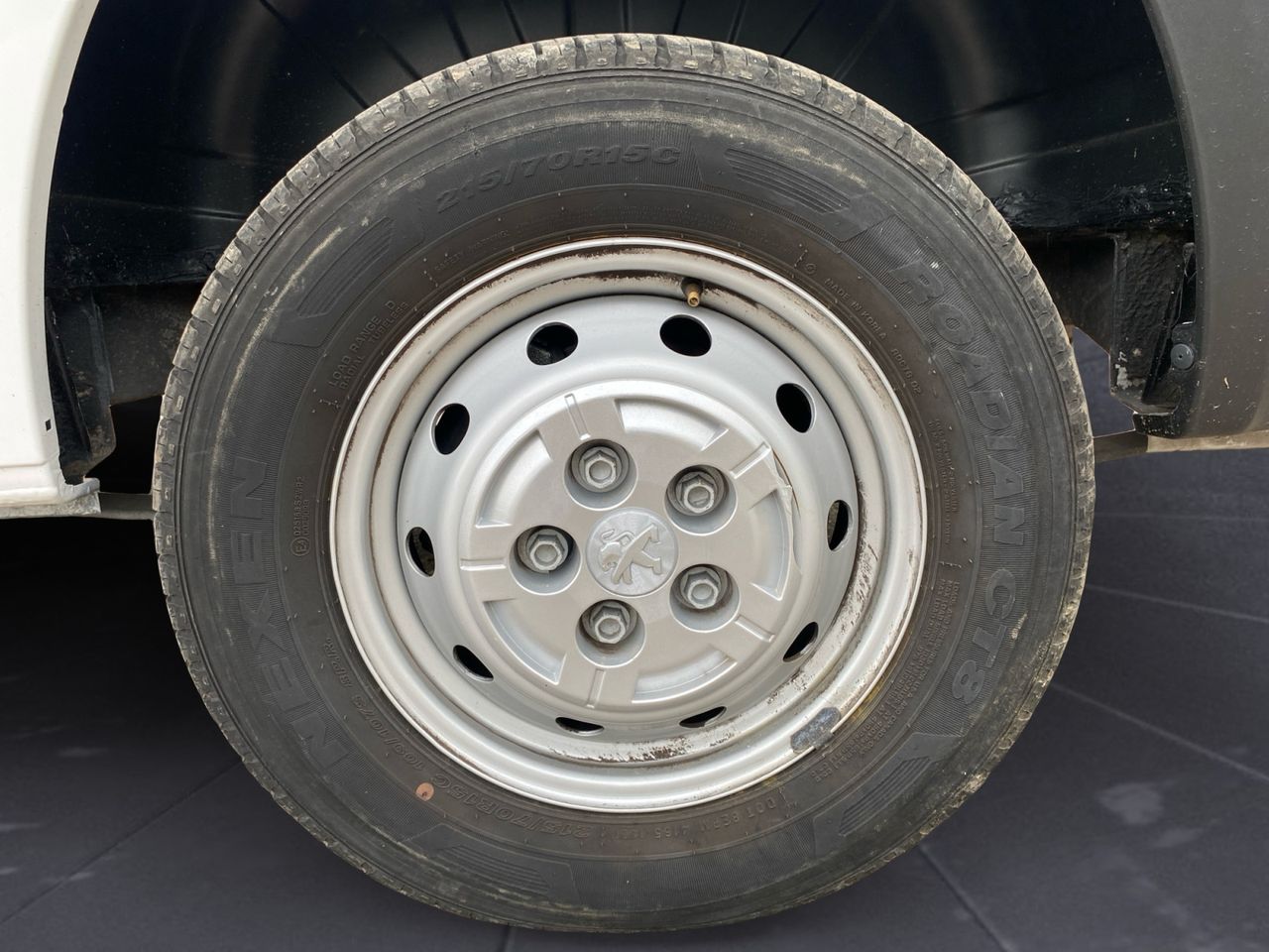 Peugeot Boxer FG 333 L2 H2 BLUE HDI 140 CV - Foto 2