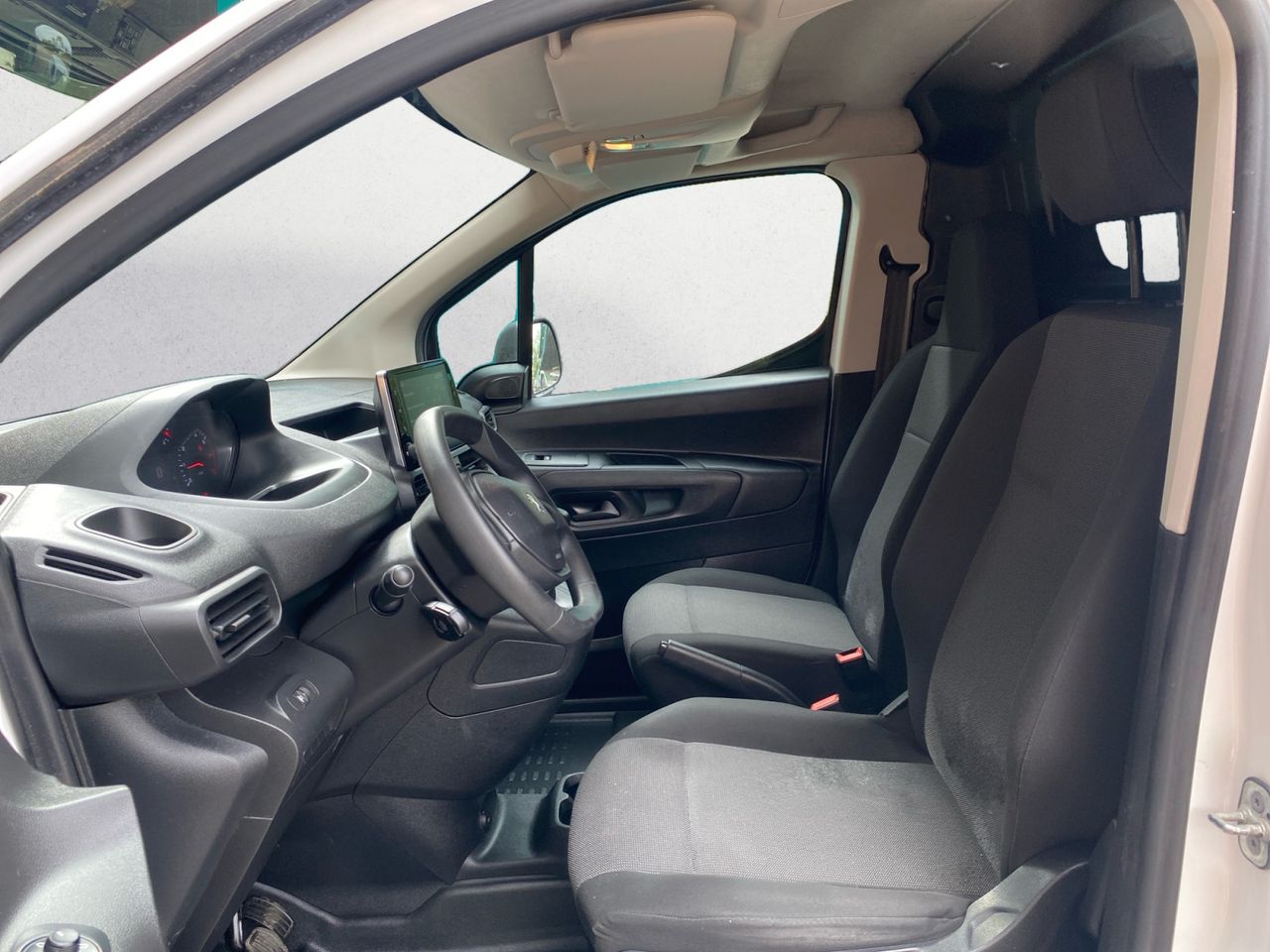 Peugeot Partner PRO STANDARD 600 KG BLUE HDI 100 CV - Foto 2