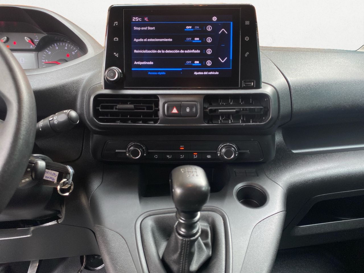 Peugeot Partner PRO STANDARD 600 KG BLUE HDI 100 CV - Foto 2