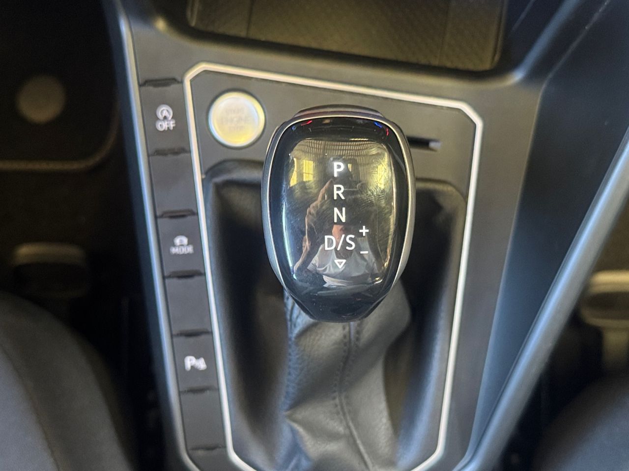 Volkswagen Taigo R LINE 1.0 TSI 81 KW 110 CV DSG - Foto 2