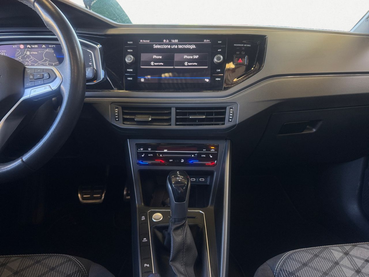 Volkswagen Taigo R LINE 1.0 TSI 81 KW 110 CV DSG - Foto 2