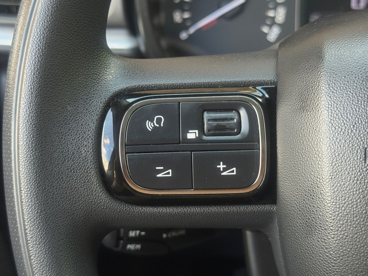 Citroën C3 PURE TECH 83 CV FEEL - Foto 2