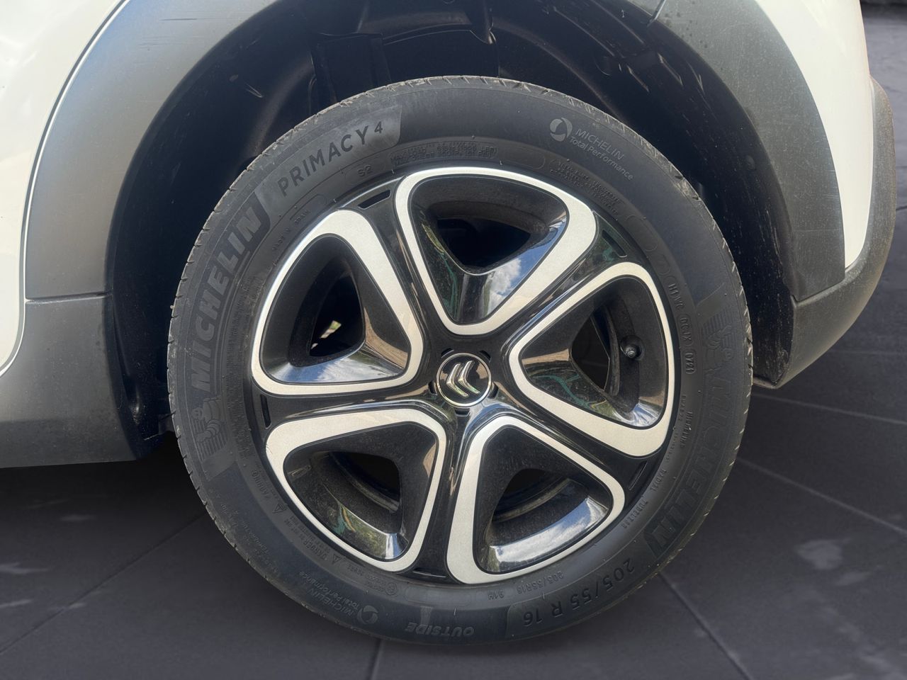 Citroën C3 PURE TECH 83 CV FEEL - Foto 2