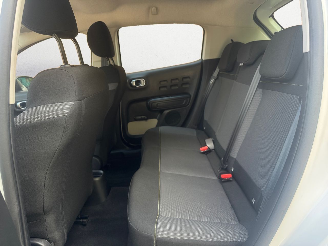 Citroën C3 PURE TECH 83 CV FEEL - Foto 2