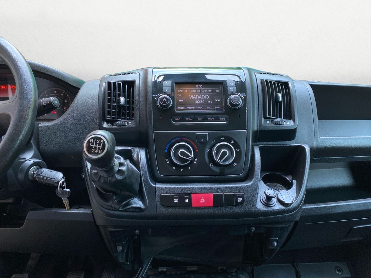 Peugeot Boxer FG PACK 333 L2 H2 BLUE HDI 140 CV - Foto 2