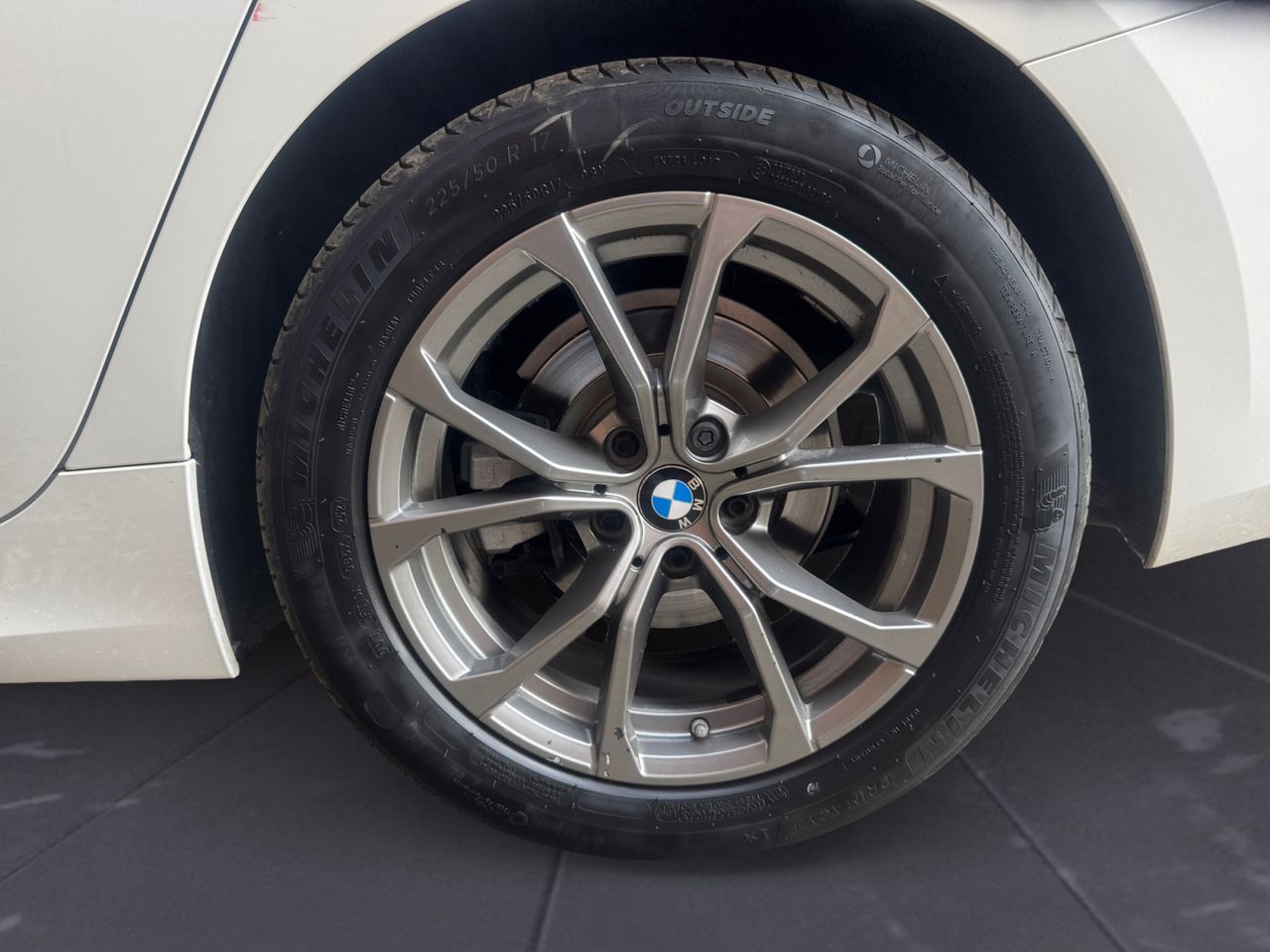 BMW Serie 3 318dA SPORT - Foto 2
