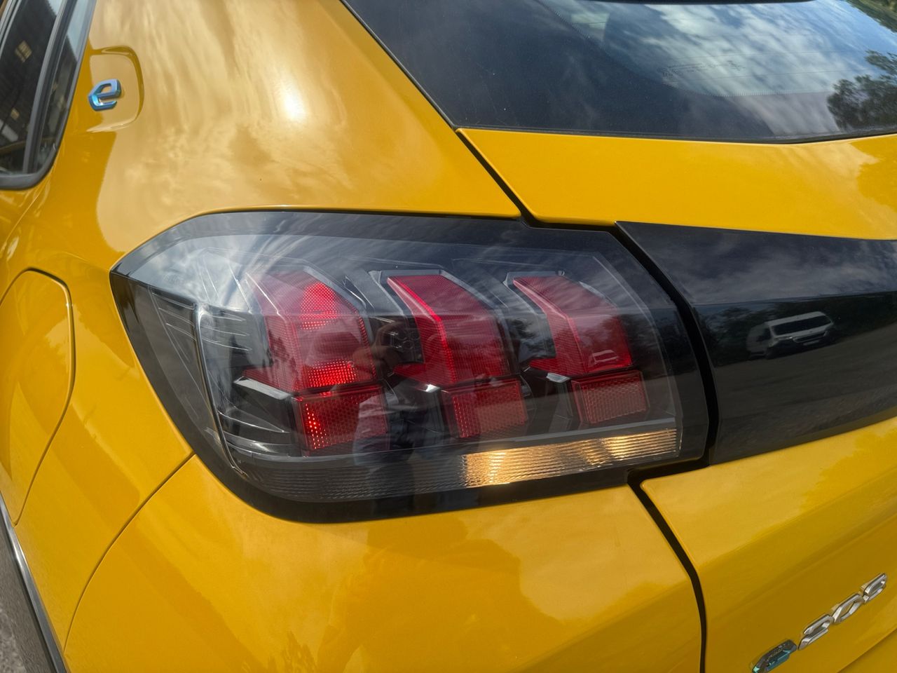 Peugeot e-208 ACTIVE PACK ELECTRICO - Foto 2