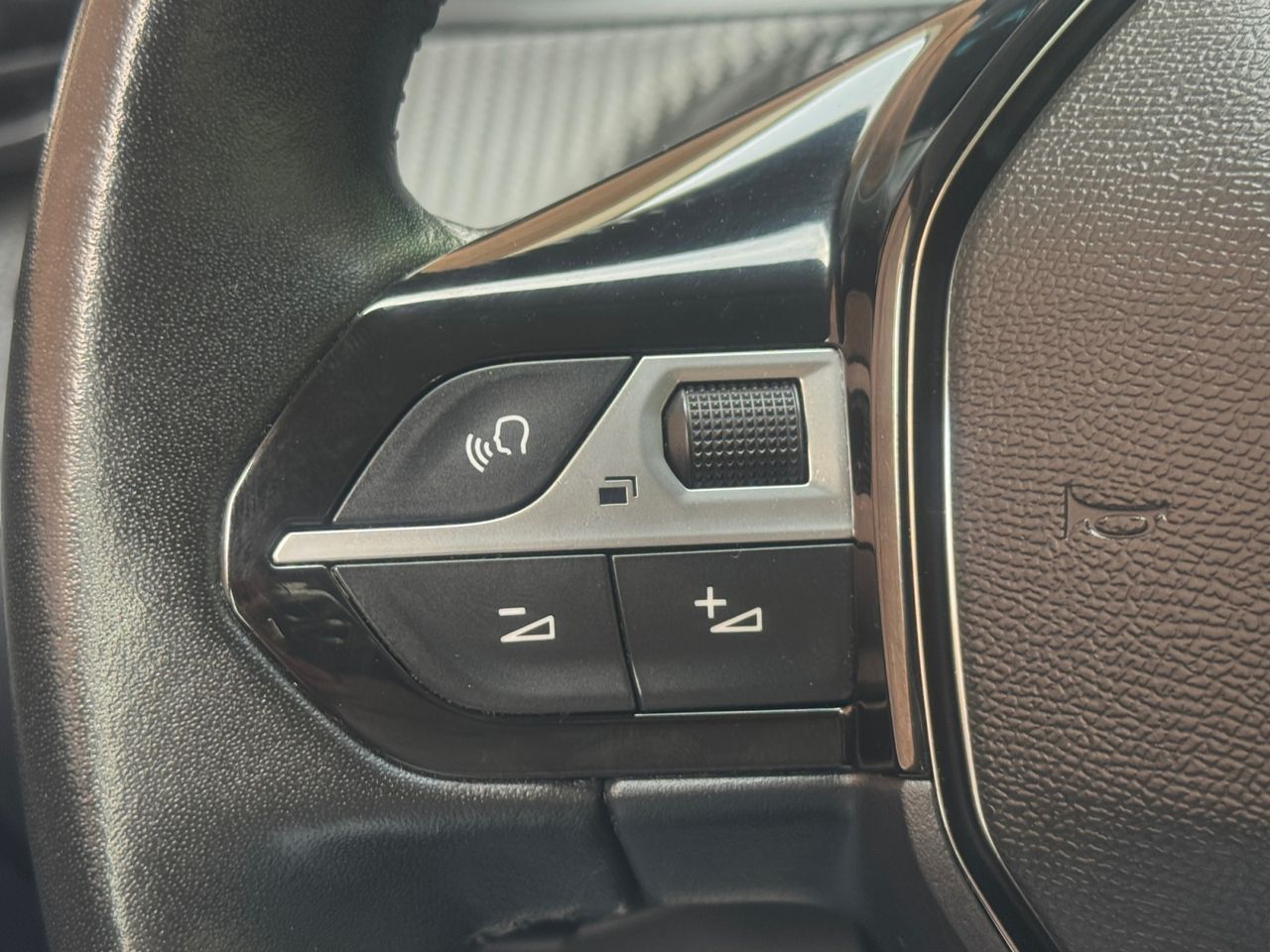 Peugeot e-208 ACTIVE PACK ELECTRICO - Foto 2