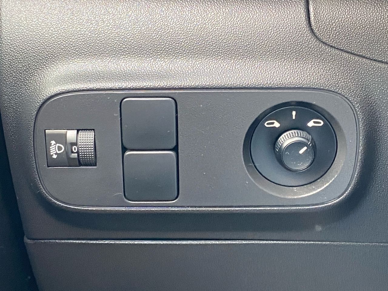 Citroën C3 BLUE HDI 100 CV FEEL - Foto 2