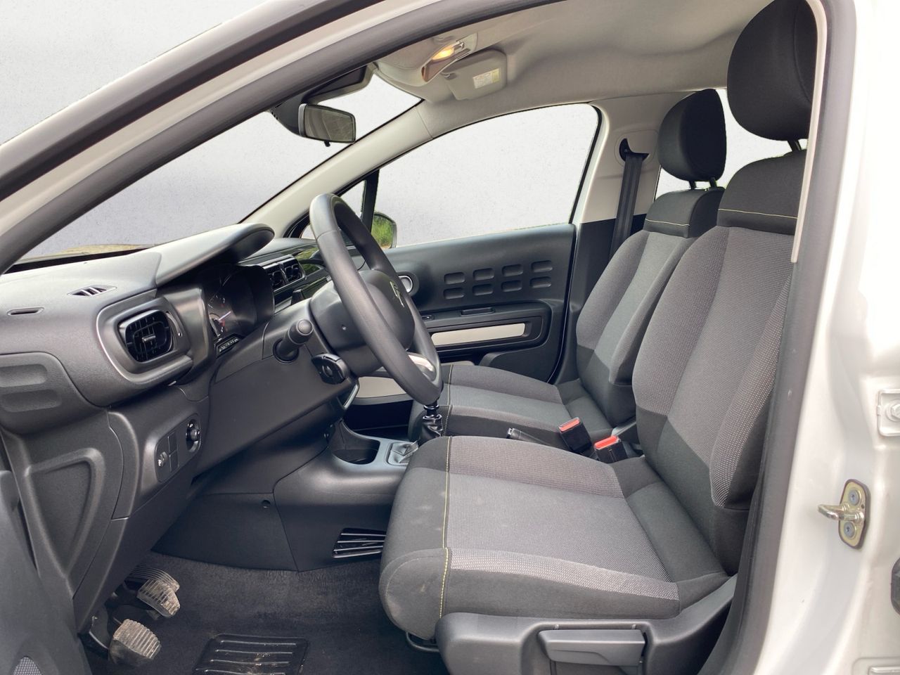 Citroën C3 BLUE HDI 100 CV FEEL - Foto 2