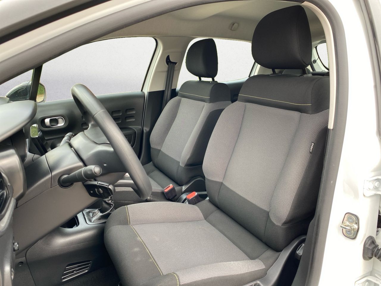 Citroën C3 BLUE HDI 100 CV FEEL - Foto 2