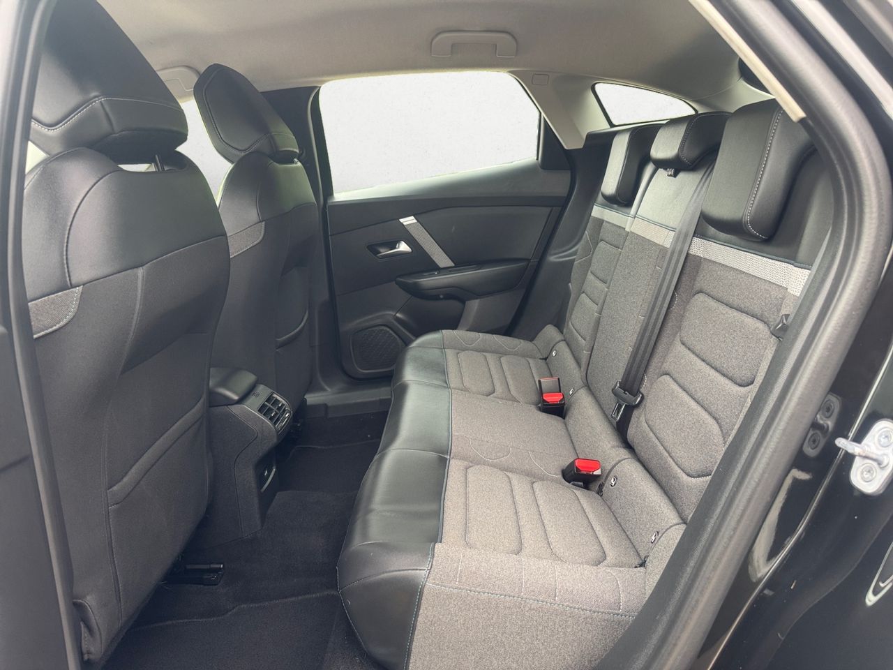 Citroën C4 BLUE HDI 130 CV EAT8 FEEL PACK - Foto 2