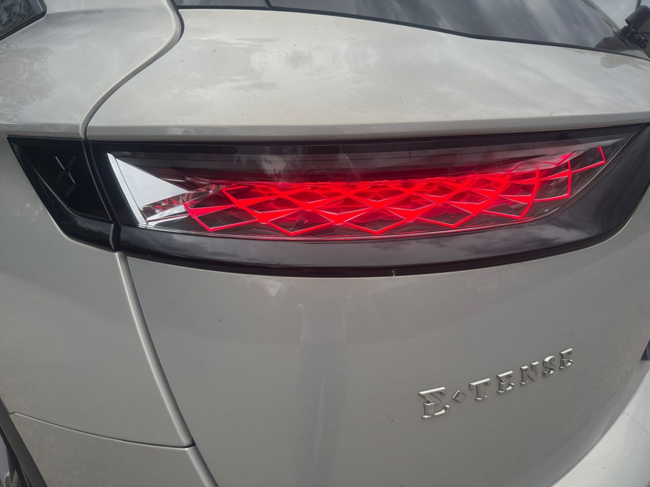 DS DS 7 Crossback E TENSE 225 LIGNE NOIRE - Foto 2