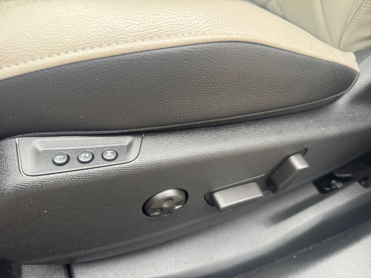 DS DS 7 Crossback E TENSE 225 LIGNE NOIRE - Foto 2