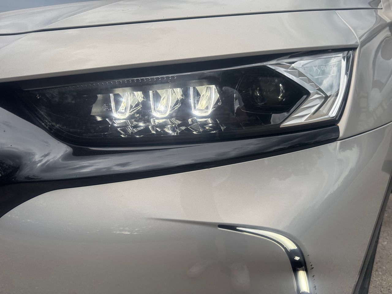 DS DS 7 Crossback E TENSE 225 LIGNE NOIRE - Foto 2