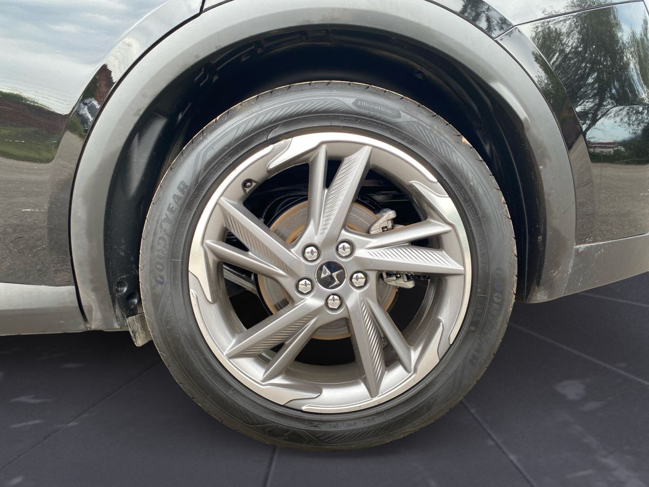 DS DS 7 Crossback  E TENSE 225 LIGNE NOIRE - Foto 2