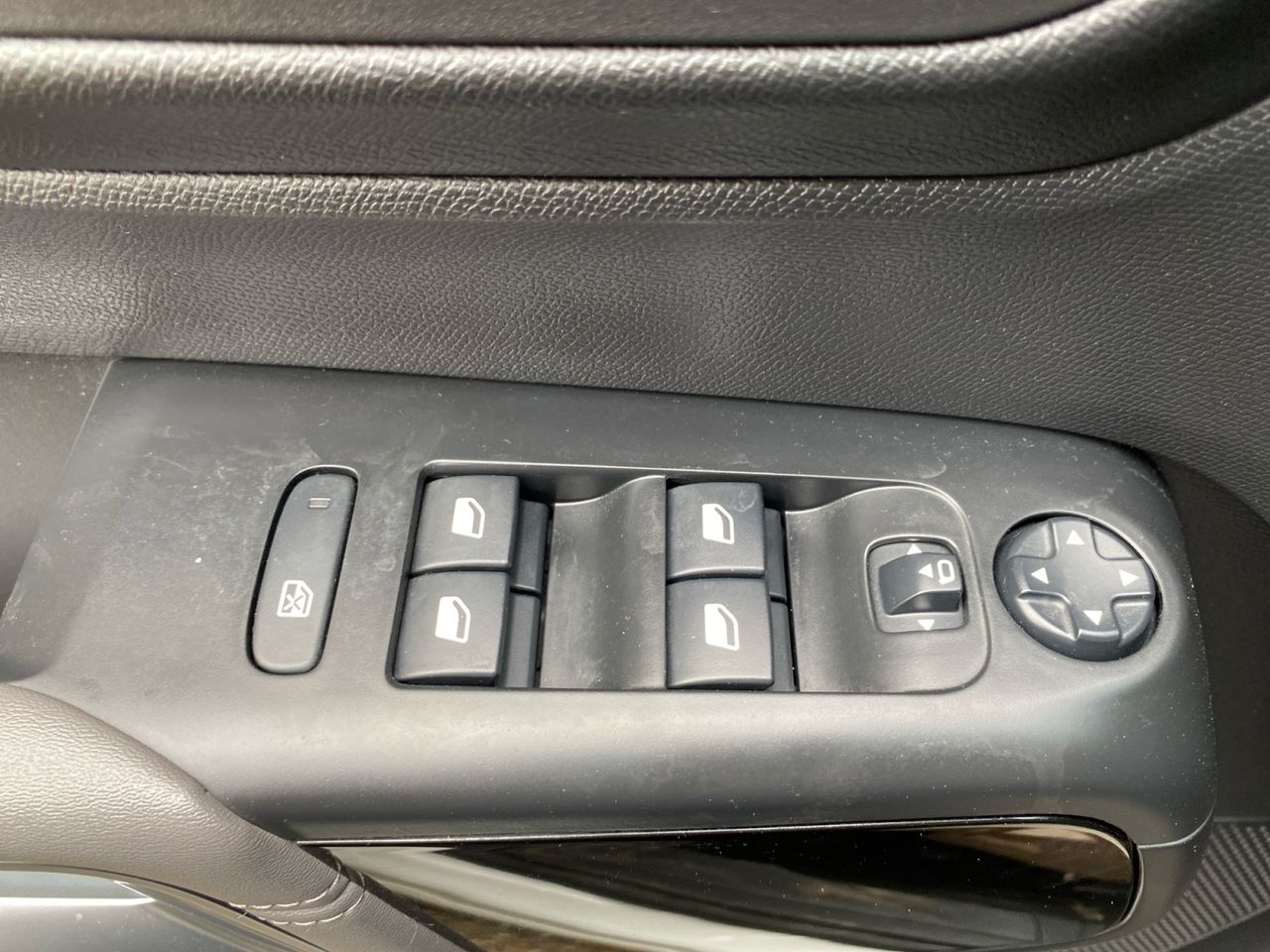 Citroën C5 Aircross PURE TECH 130 CV C SERIES - Foto 2