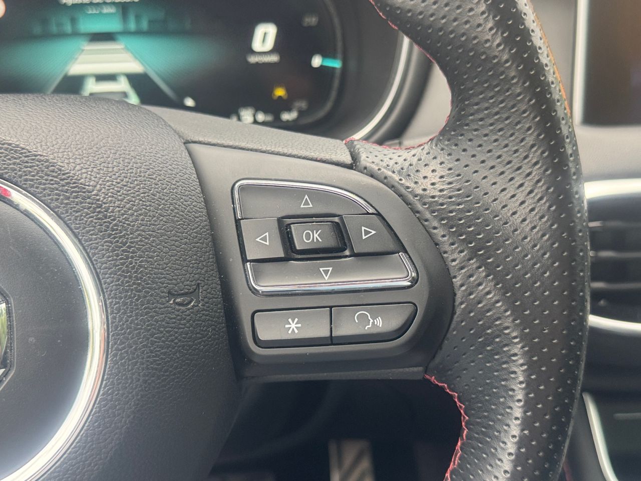 MG eHS 1.5 TGDI PHEV LUXURY - Foto 2