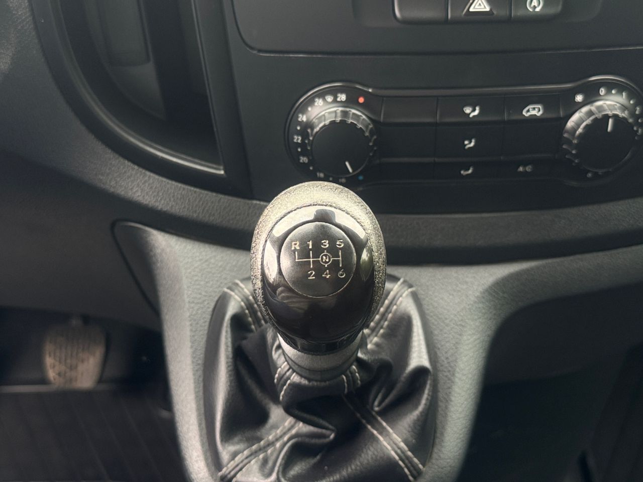 Mercedes Vito 110 CDI 75 KW FURGON PRO LARGA - Foto 2