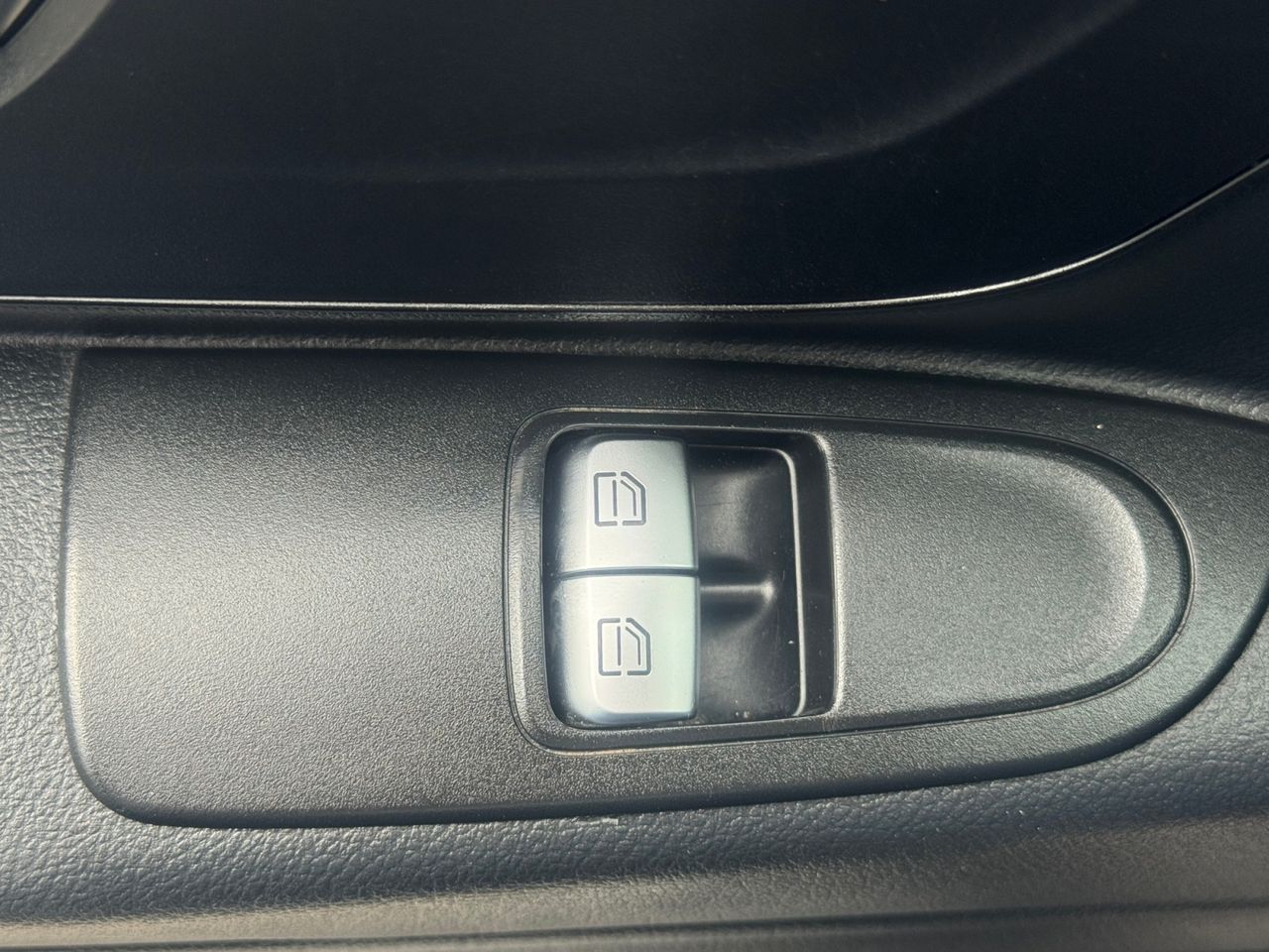 Mercedes Vito 110 CDI 75 KW FURGON PRO LARGA - Foto 2