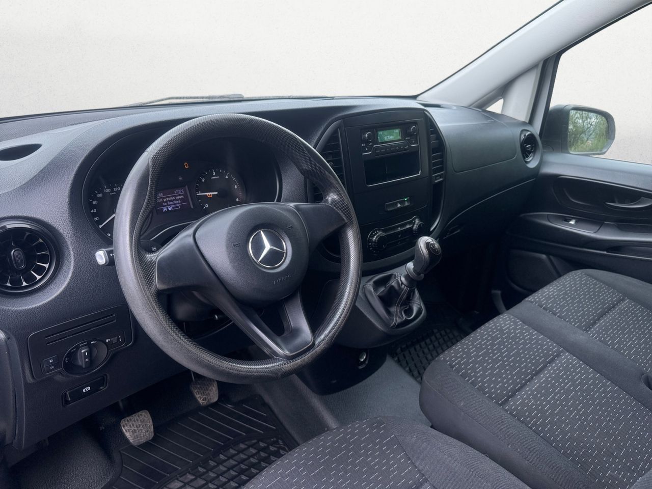Mercedes Vito 110 CDI 75 KW FURGON PRO LARGA - Foto 2