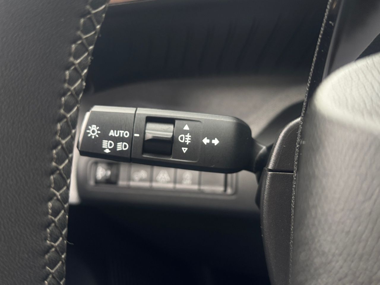 Citroën C3 Aircross TURBO 100 S%S 6V PLUS - Foto 2