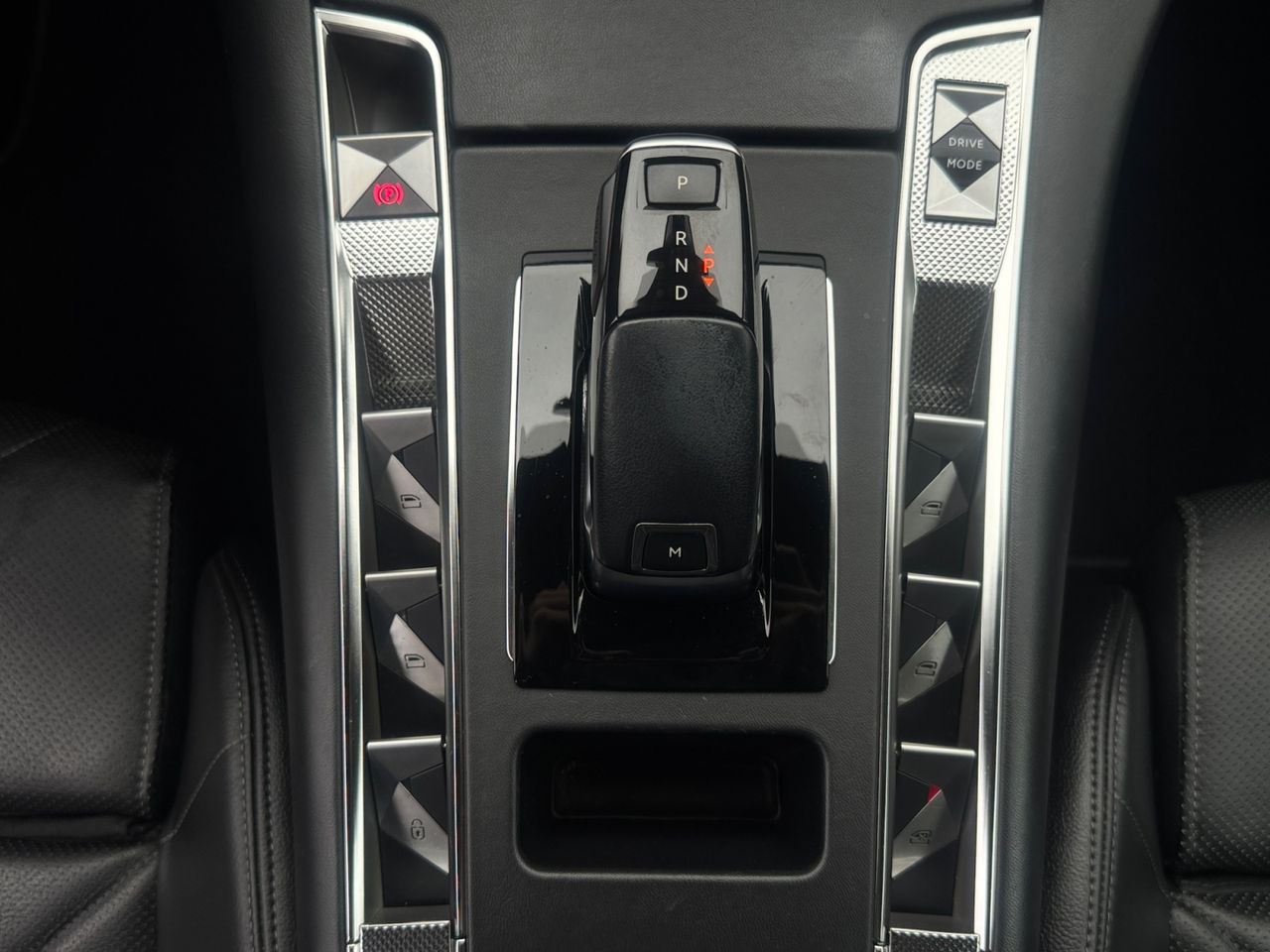 DS DS 7 BLUE HDI 130 AUT RIVOLI - Foto 2