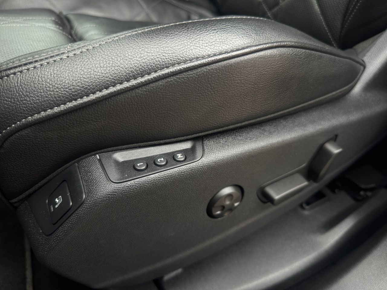 DS DS 7 BLUE HDI 130 AUT RIVOLI - Foto 2