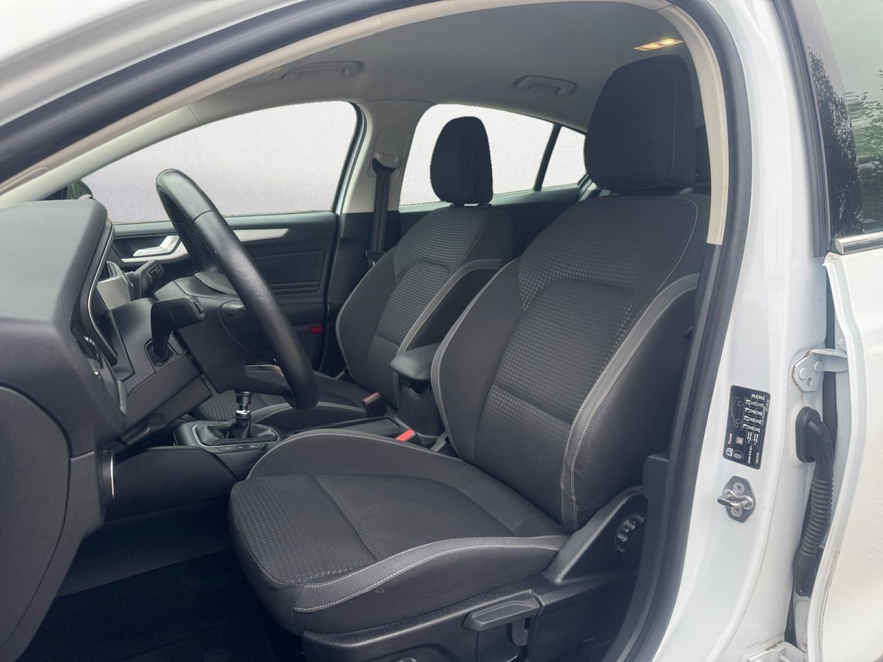 Ford Focus 1.5 ECOBLUE 88 KW TREND+ - Foto 2