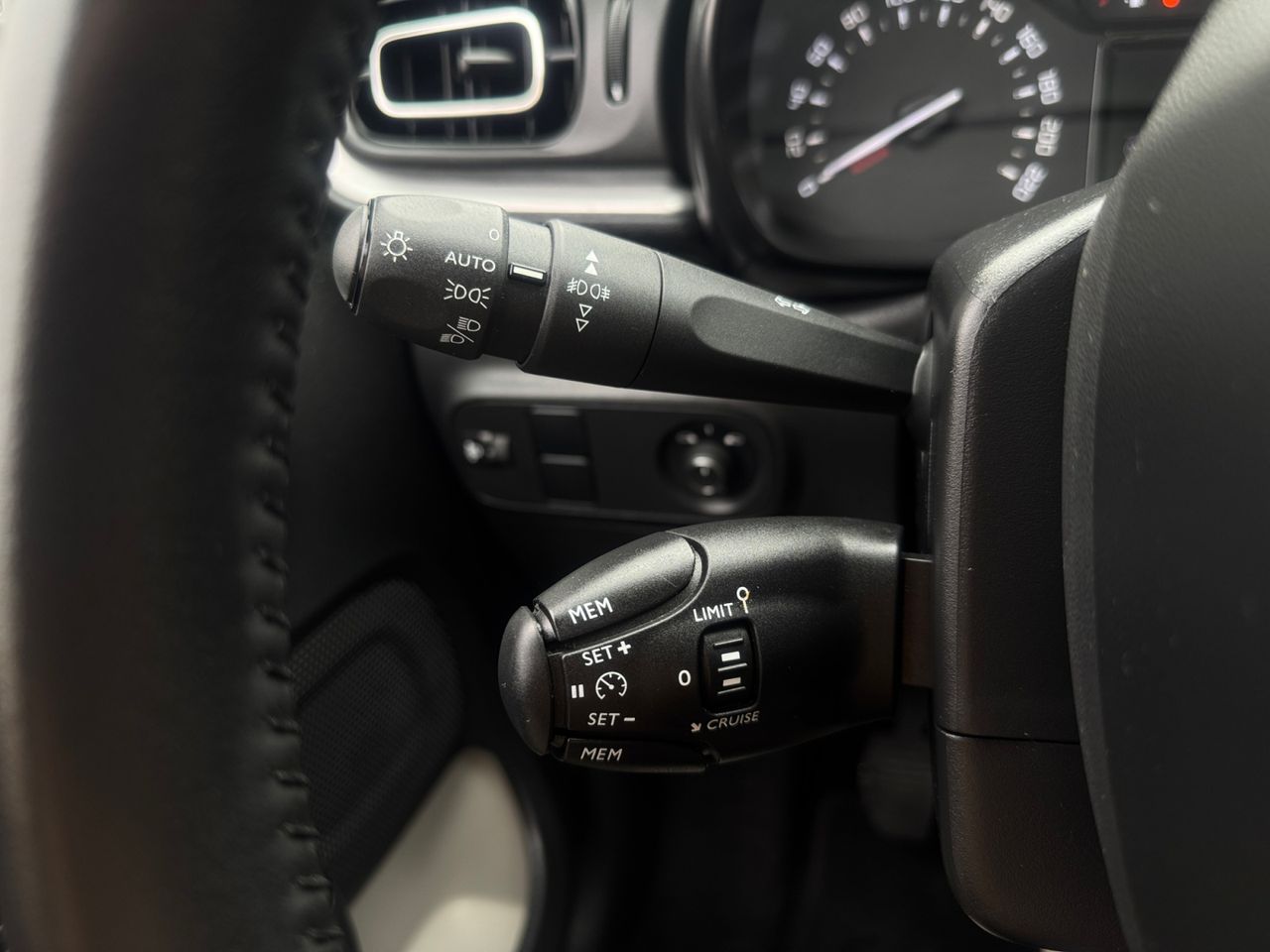 Citroën C3 PURE TECH 83 CV FEEL PACK - Foto 2