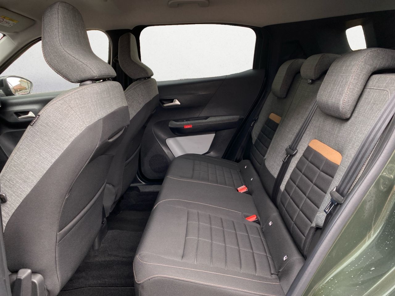 Citroën C3 Aircross TURBO 100 S&S 6V PLUS - Foto 2