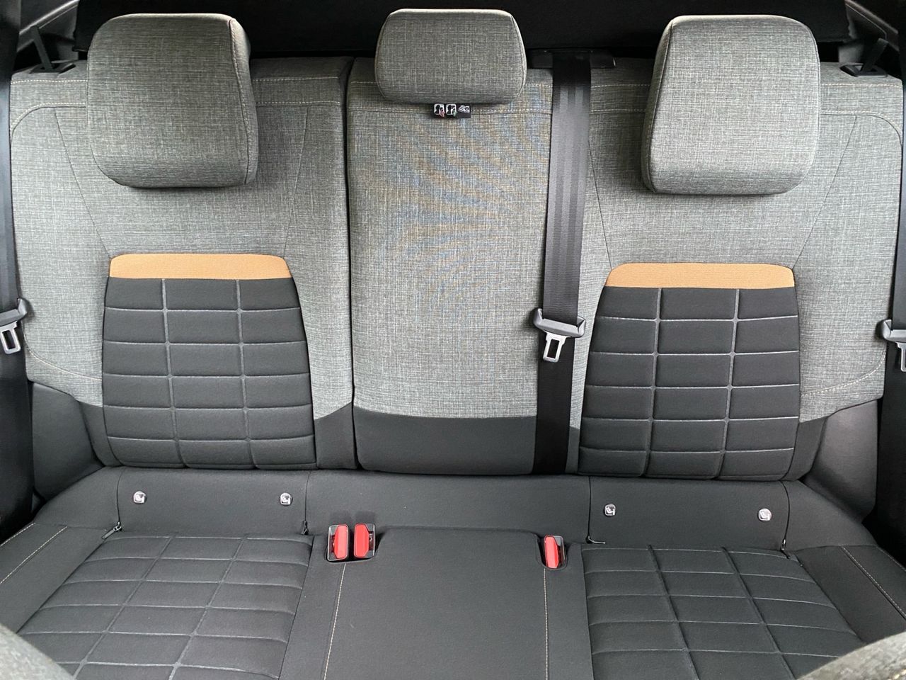 Citroën C3 Aircross TURBO 100 S&S 6V PLUS - Foto 2