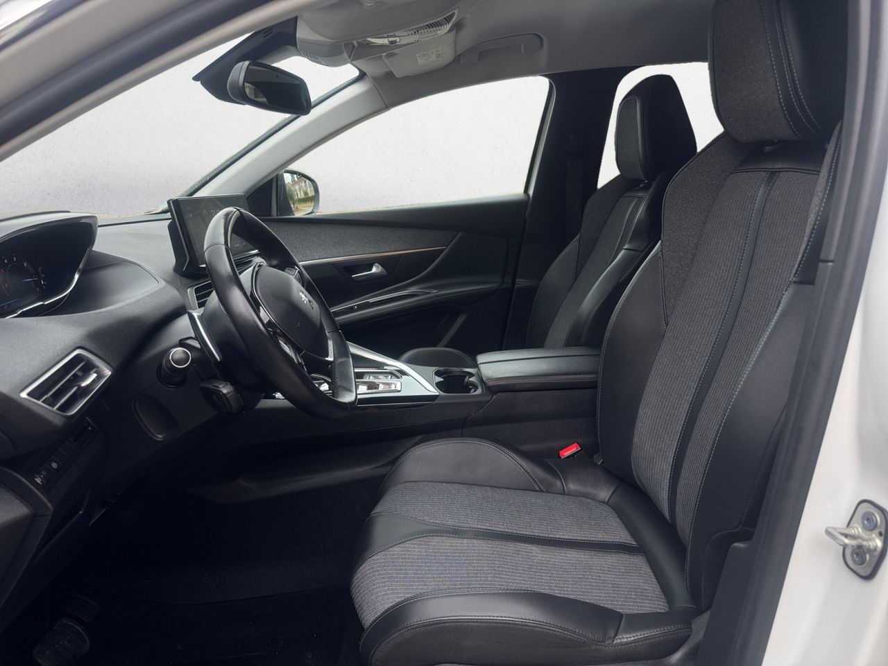 Peugeot 3008 ALLURE PACK BLUE HDI 130 CV EAT8 - Foto 2
