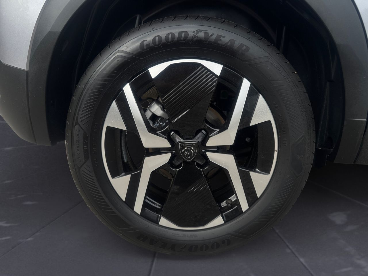 Peugeot 2008 ALLURE 100 CV - Foto 2